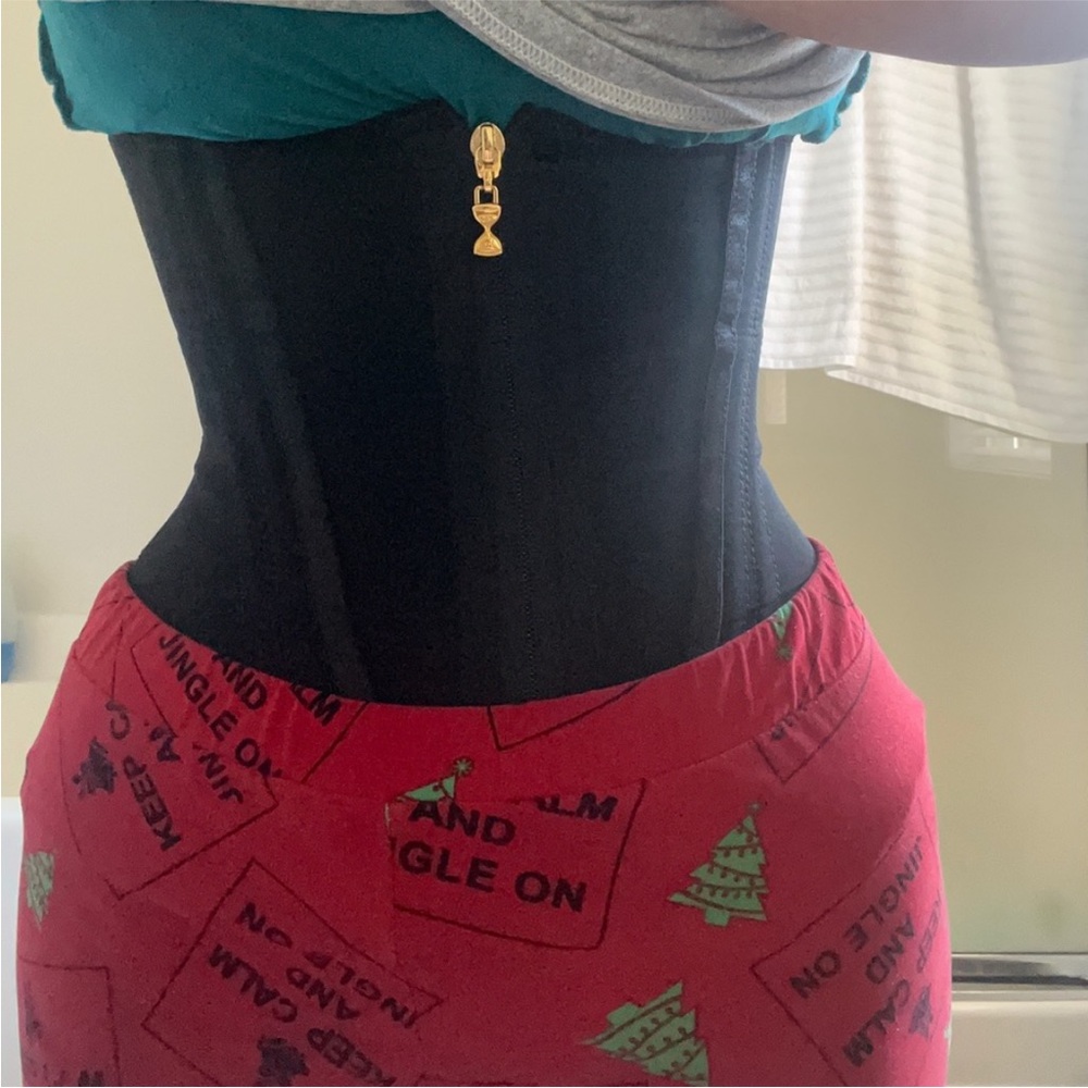 Black Sol beauty and care shapewear size small